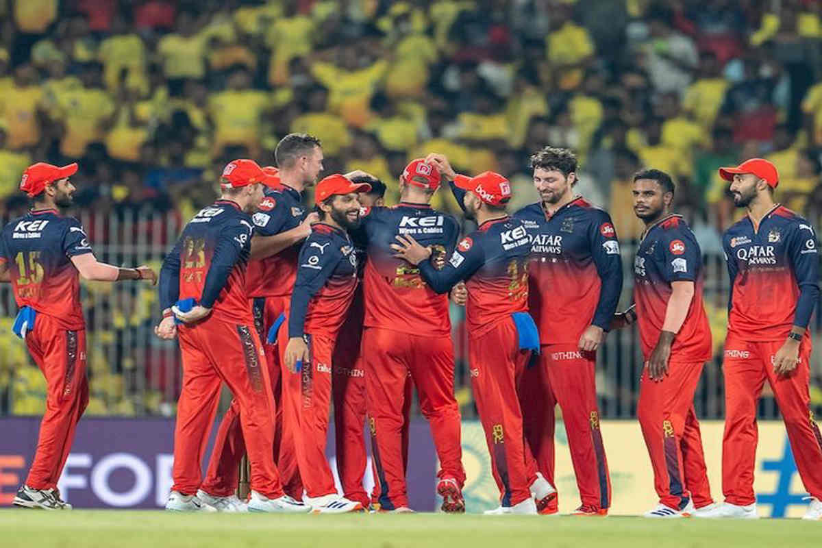 RCB vs RR IPL 2025: Royal Challengers Bangalore Win by 11 Runs at Home